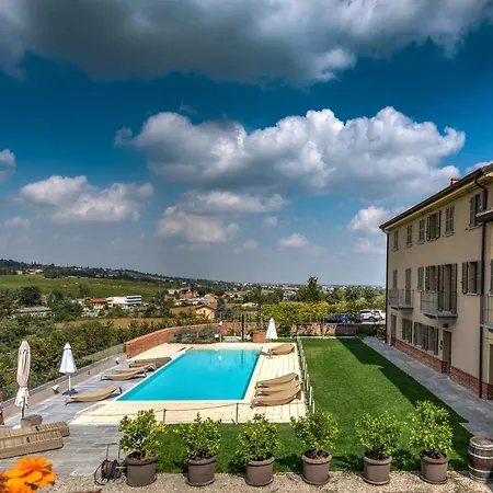 Cascina Faletta Farm stay Casale Monferrato
